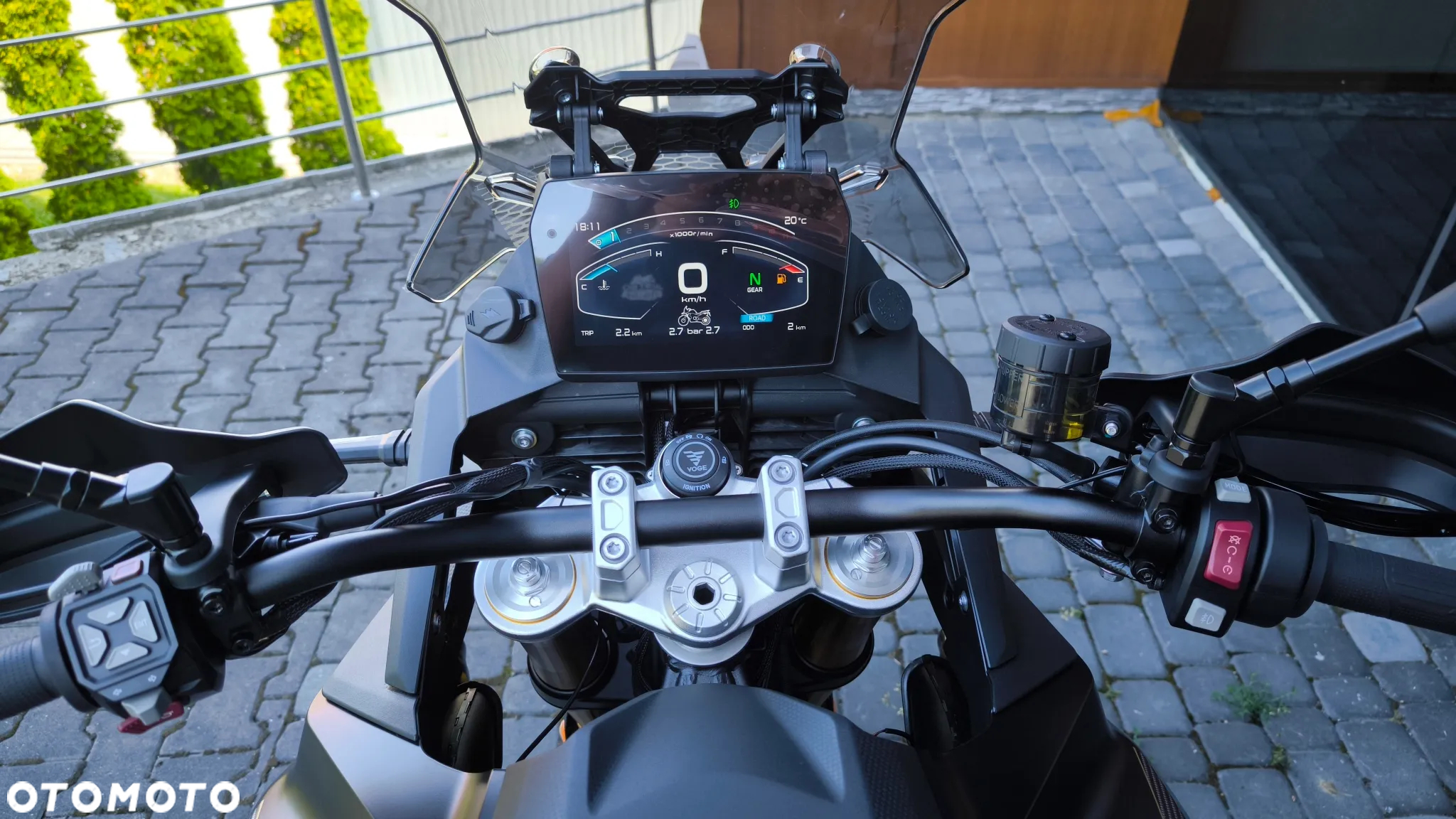 VOGE 900DSX - 9