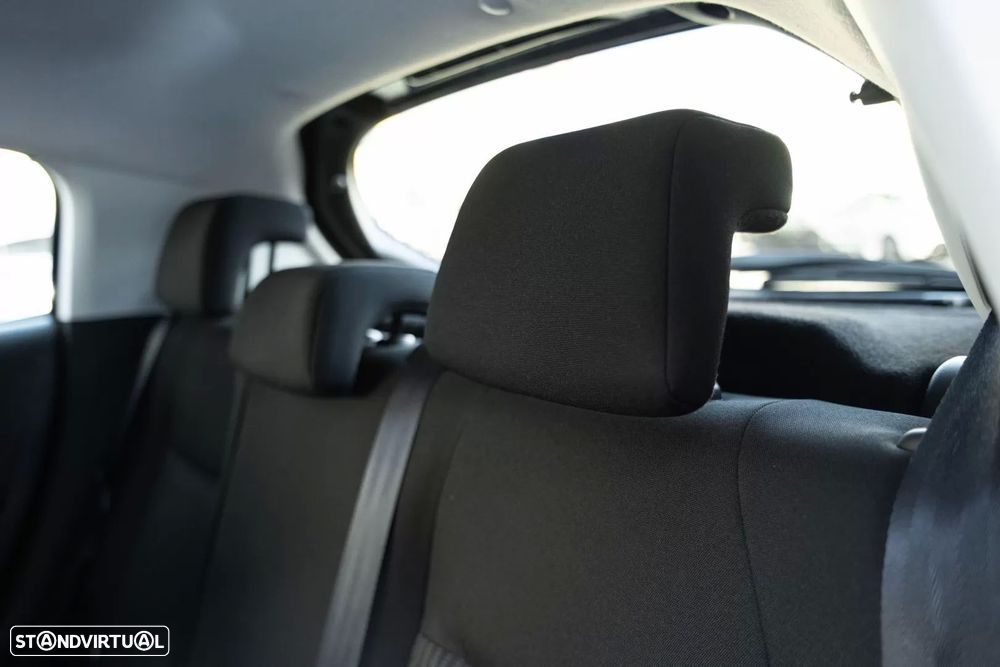 Peugeot 208 1.2 PureTech Active - 12