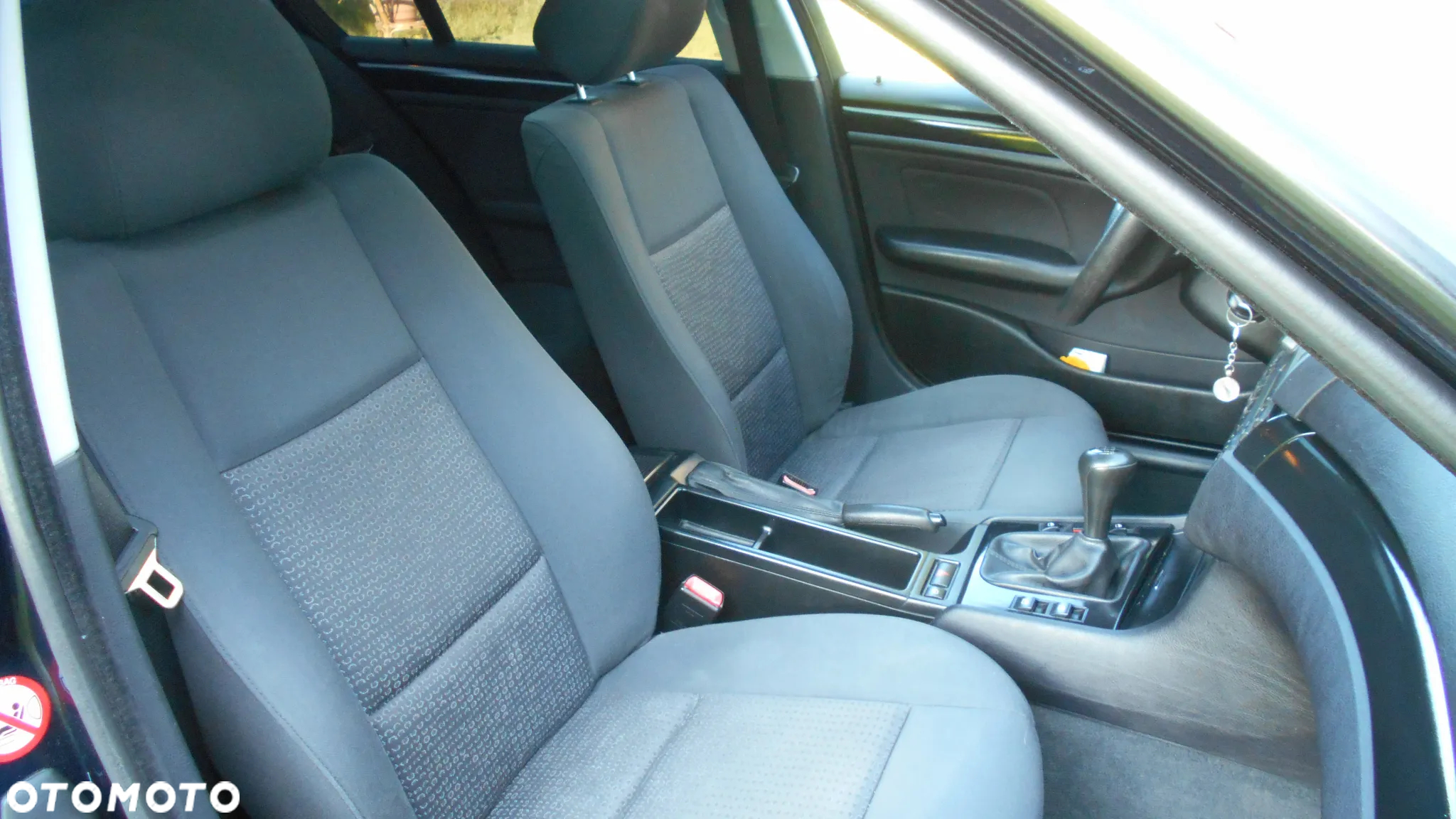 BMW Seria 3 316i - 5