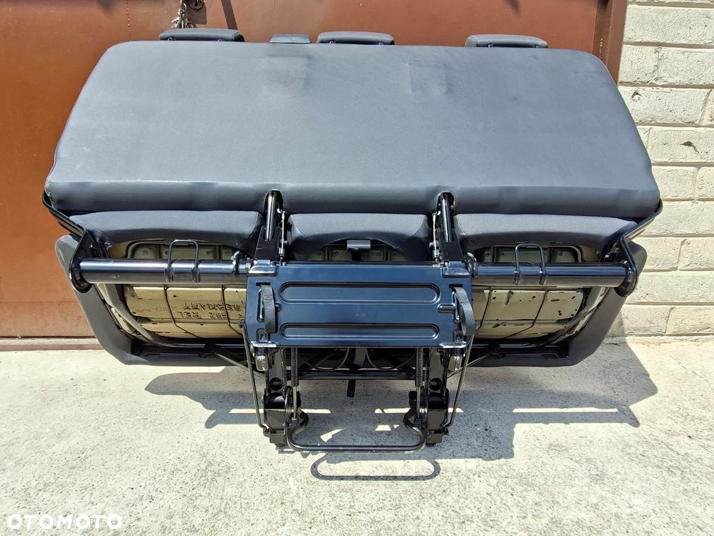 Kanapa Trójka VW T5, T6 Caravelle Tasamo - 12