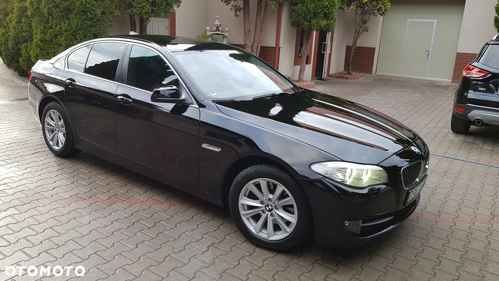 BMW Seria 5 520d Modern Line - 4
