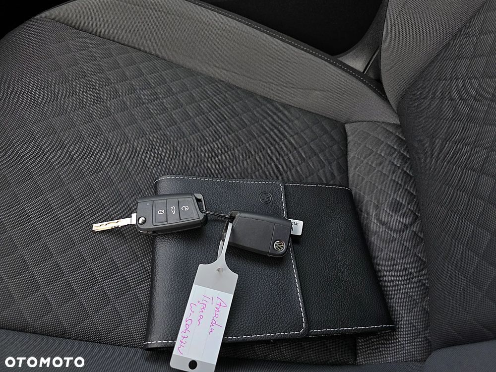 Volkswagen Tiguan 1.6 TDI SCR Comfortline - 22