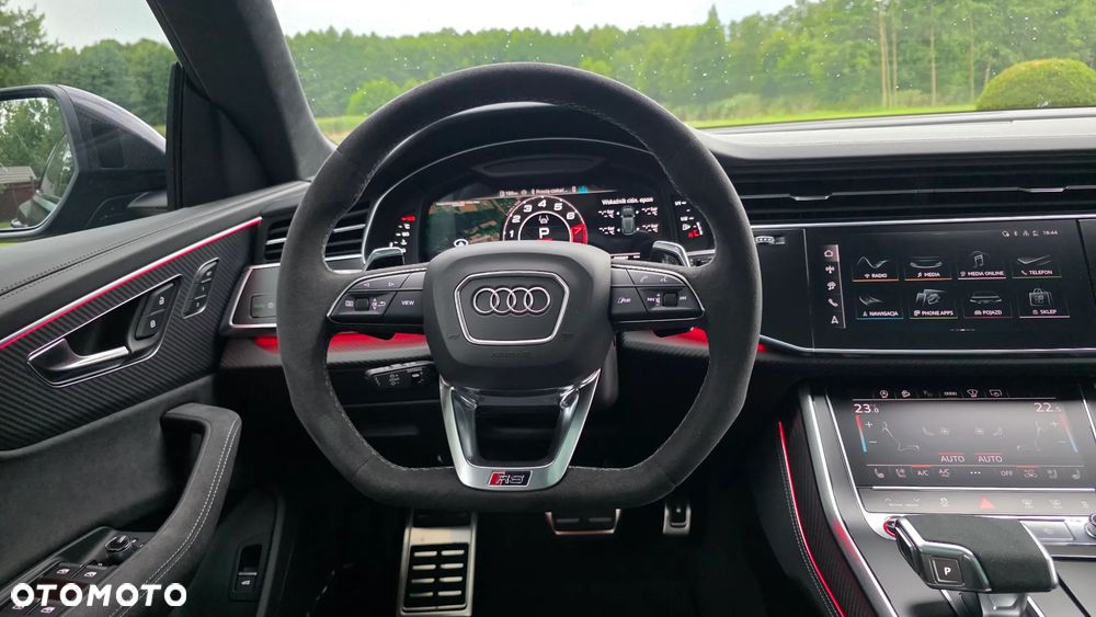 Audi RS Q8 - 16