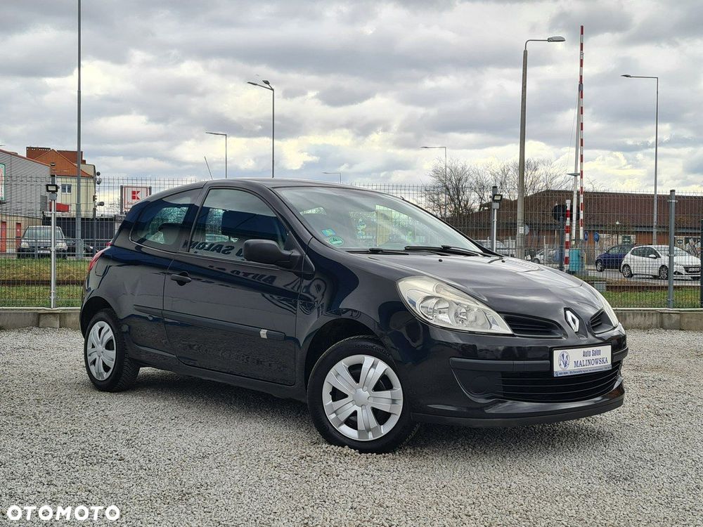 Renault Clio 1.2 16V Authentique - 3