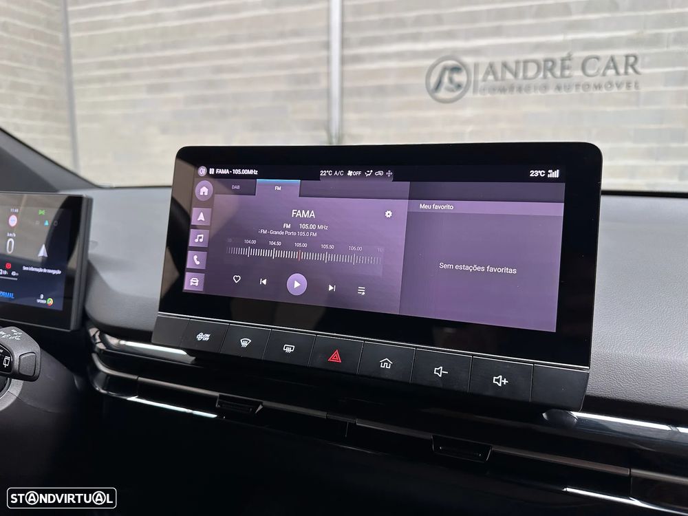 MG MG4 77 kWh Extended Range Luxury - 23