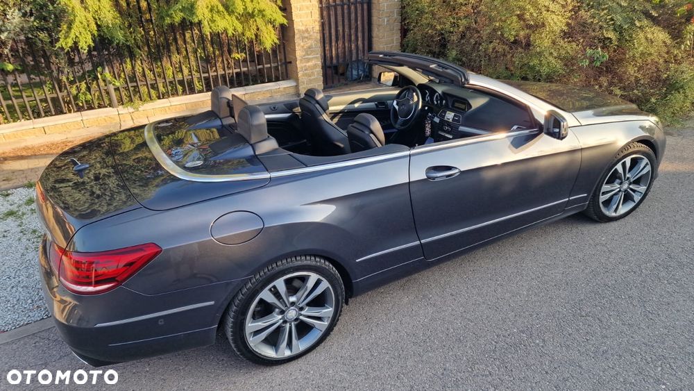 Mercedes-Benz Klasa E 200 CGI Cabrio BlueEFFICIENCY Automatik Avantgarde - 6