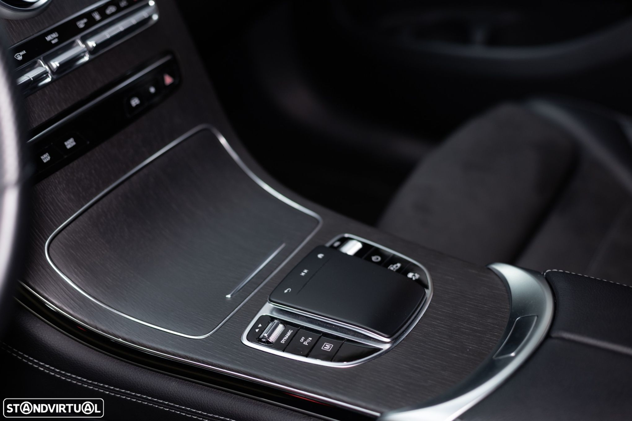 Mercedes-Benz GLC 300 e 4Matic - 35