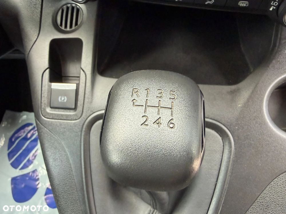 Toyota ProAce City - 16