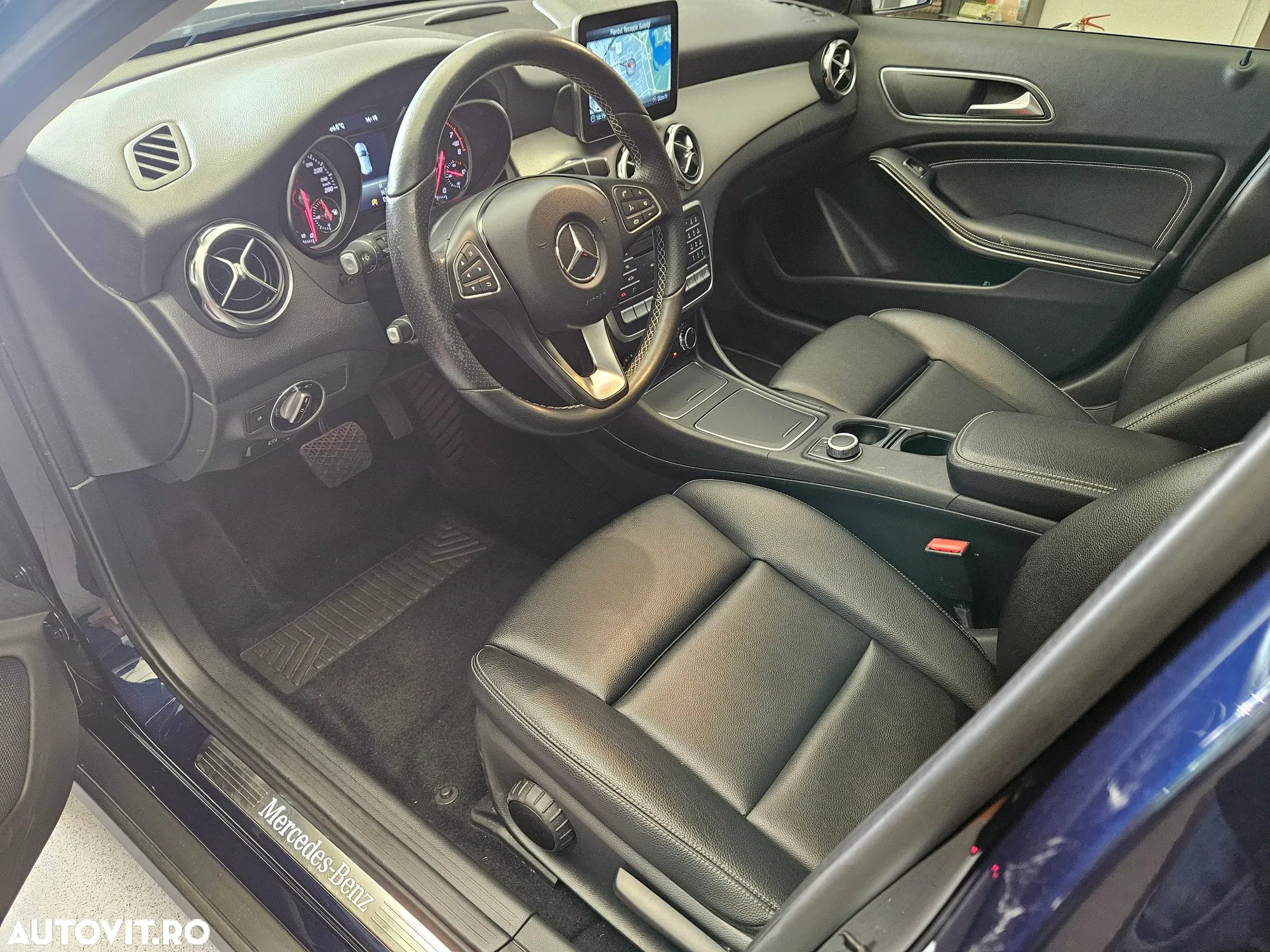 Mercedes-Benz GLA 250 4MATIC Aut. - 9