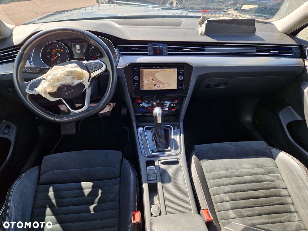 Volkswagen Passat 1.5 TSI EVO Elegance DSG - 16