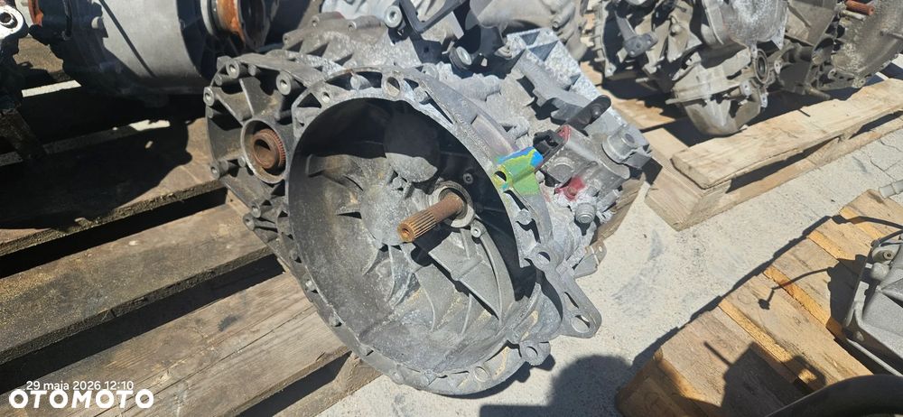 Skrzynia biegów Ford Kuga MK1 2,0 TDCI 4X4 8V4R-7002-BE 8V4R-7F096-GA - 1