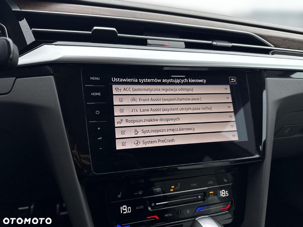 Volkswagen Arteon 2.0 TDI Elegance DSG - 23