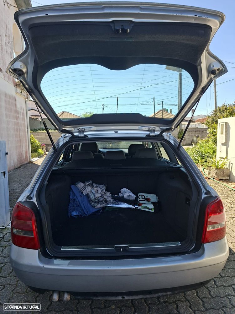 Audi A4 Avant - 10