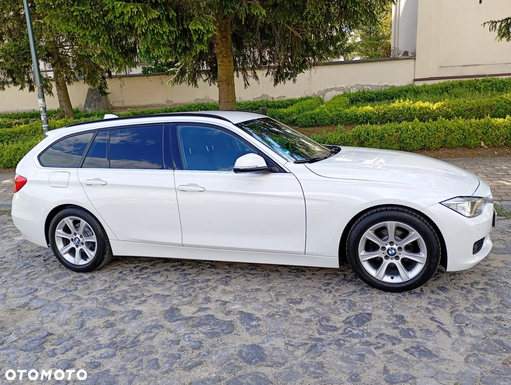 BMW Seria 3 318d DPF - 17