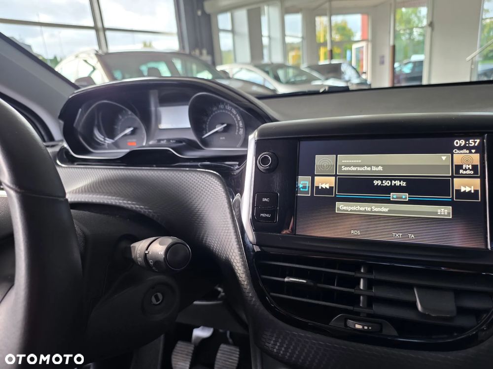 Peugeot 2008 - 12