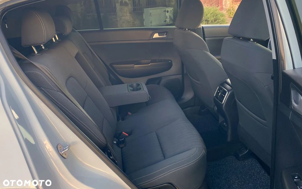 Kia Sportage 1.6 GDI Business Line 2WD - 21