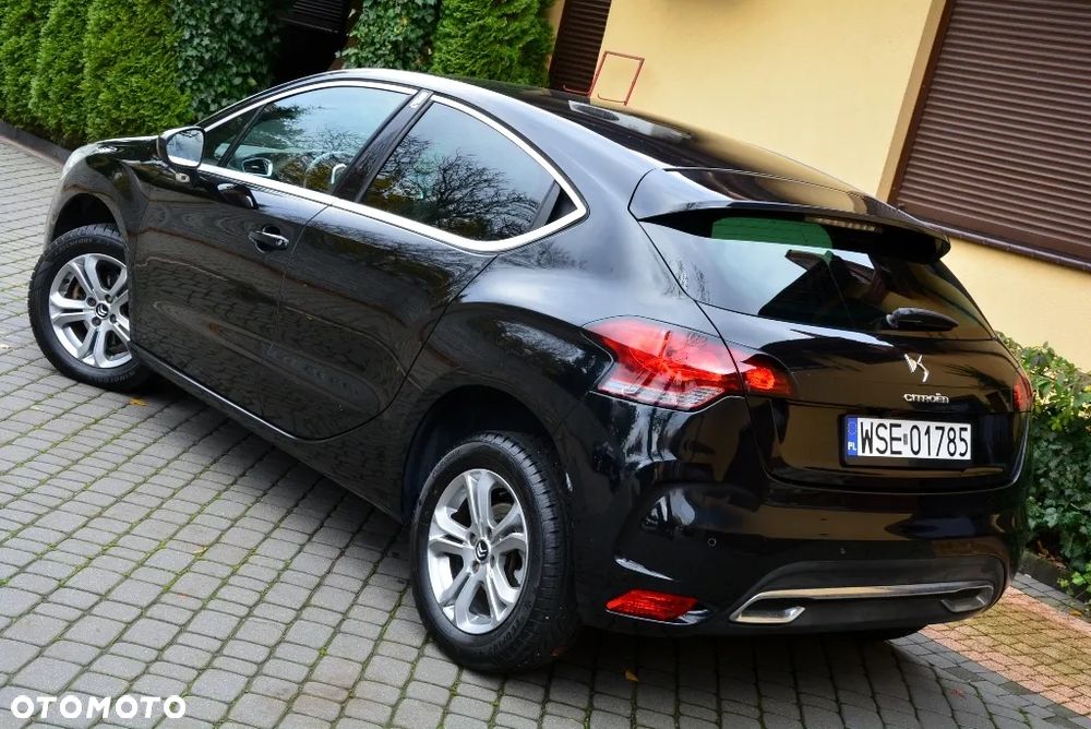 Citroën DS4 1.6 HDi SoChic - 2