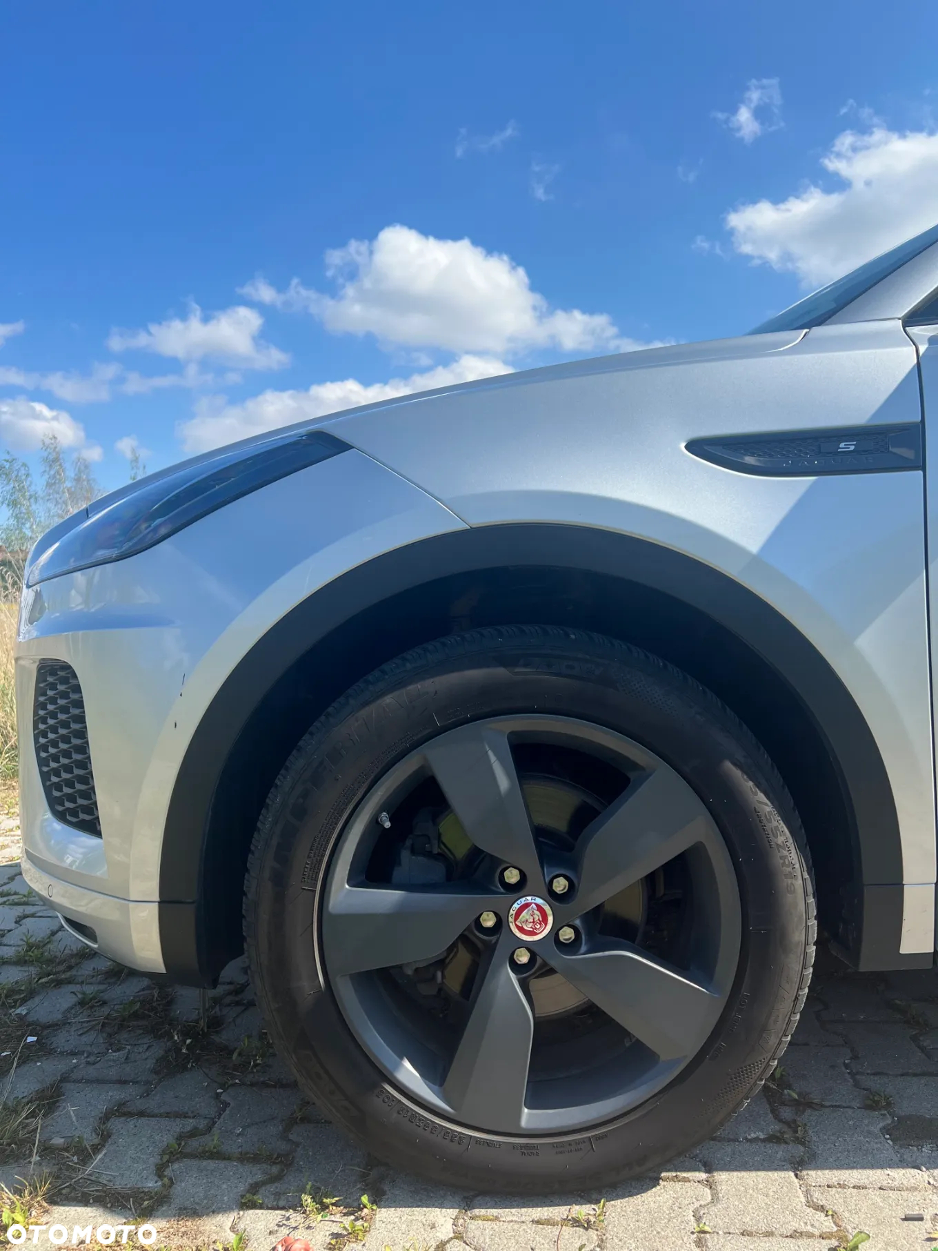 Jaguar E-Pace 2.0 i4D AWD R-Dynamic S - 10