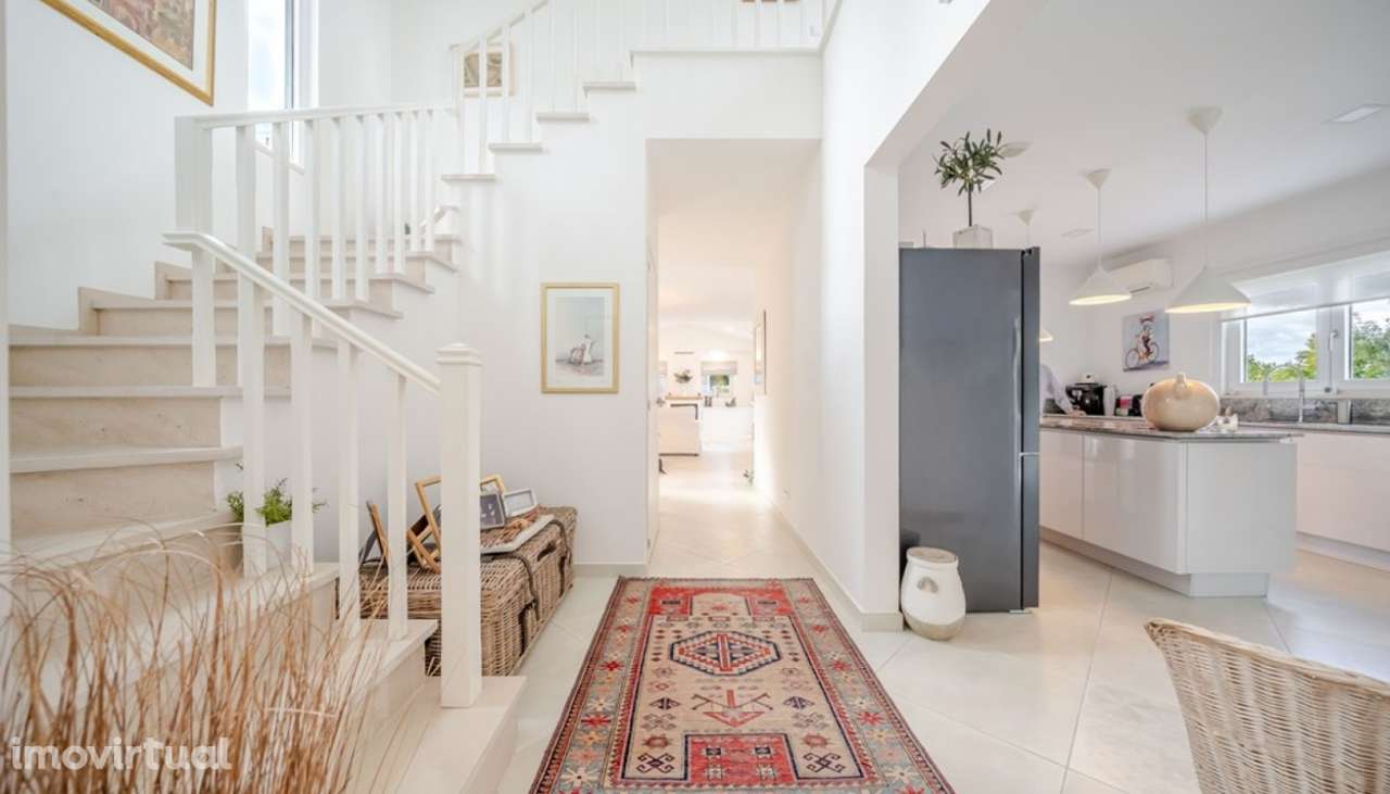 Luxuosa Moradia V3 com piscina, à venda em Loulé, Algarve - Grande imagem: 3/27