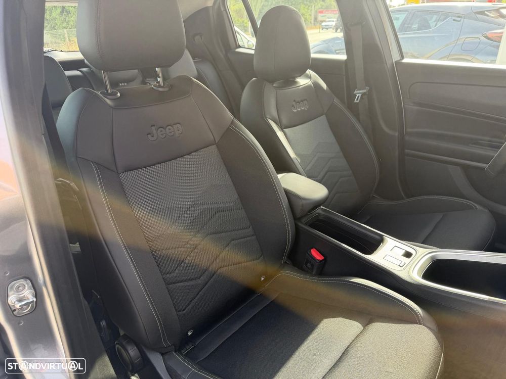 Jeep Avenger 1.2 e-Hybrid Altitude DCT - 16