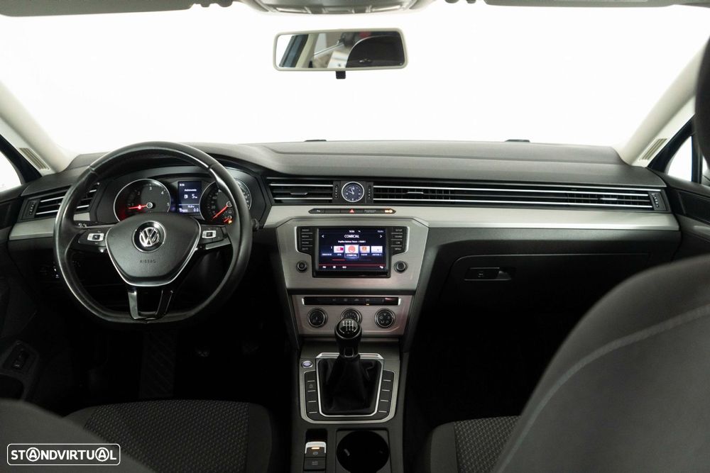VW Passat Variant 1.6 TDI Confortline - 20