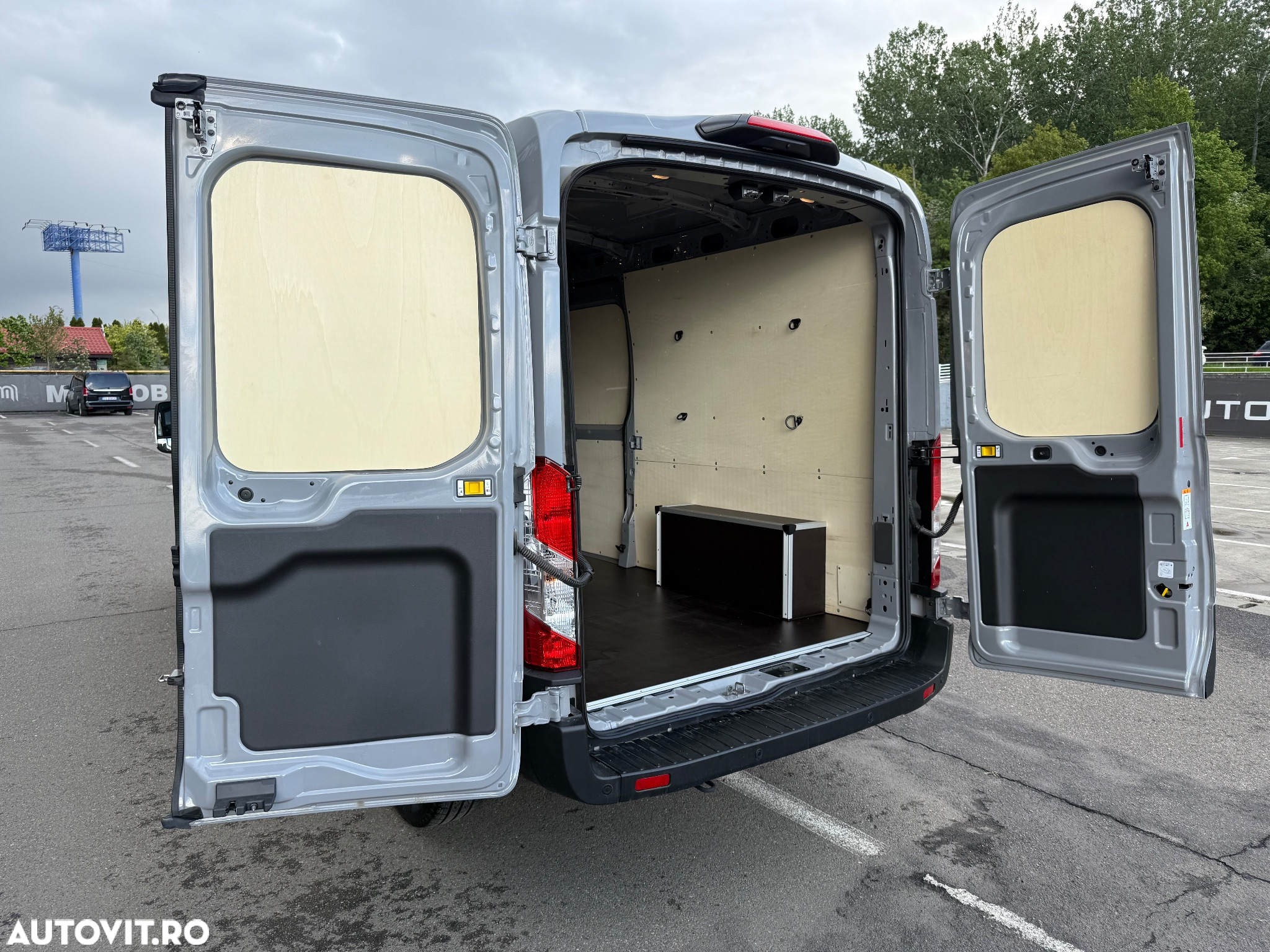 Ford Transit 350 2.0 EcoBlue 130 CP L3 DCIV RWD Trend - 8