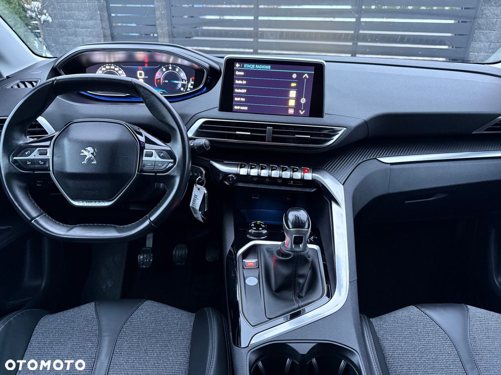 Peugeot 3008 PureTech 130 Stop & Start GPF Allure - 31