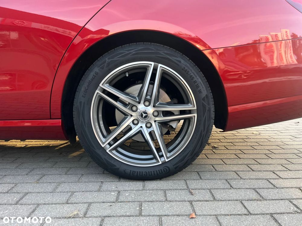 Mercedes-Benz Klasa E 220 d 4-Matic Avantgarde - 25