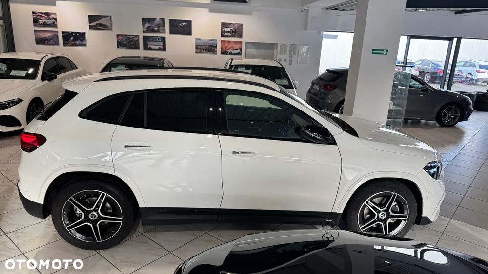 Mercedes-Benz GLA 200 AMG Line - 6