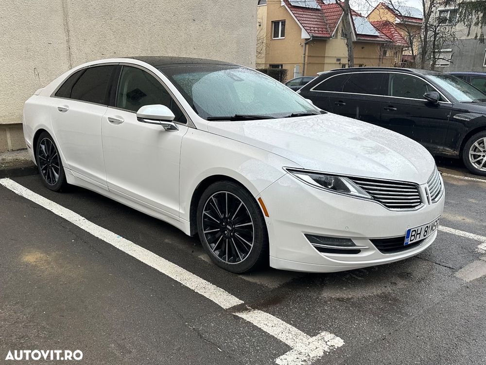 Lincoln MKZ - 2