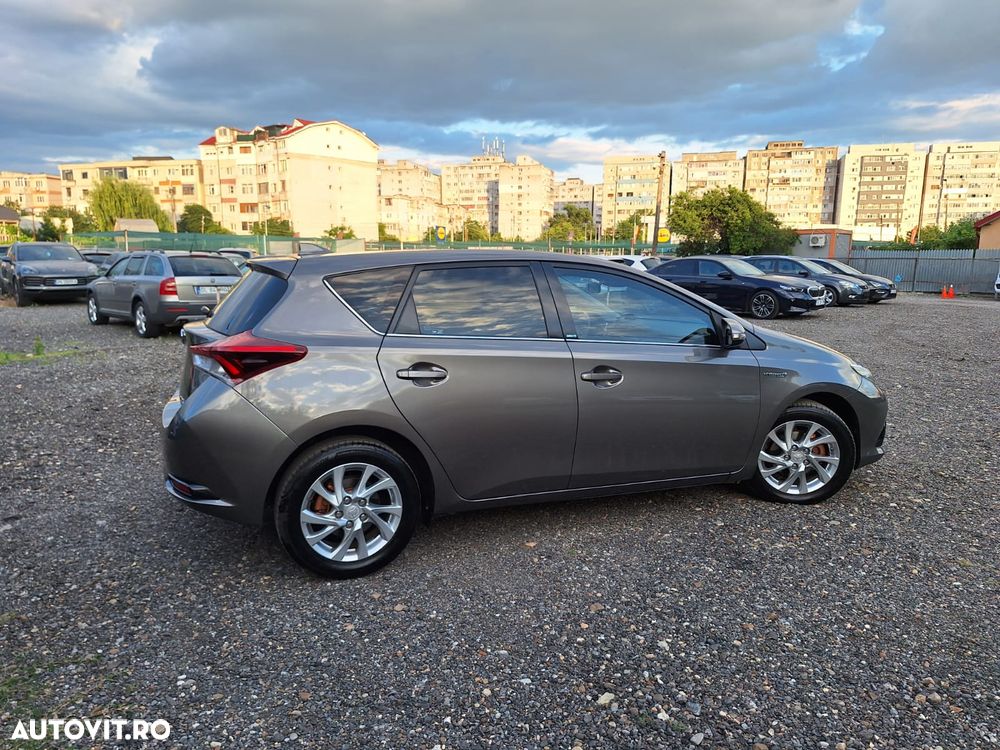 Toyota Auris - 8