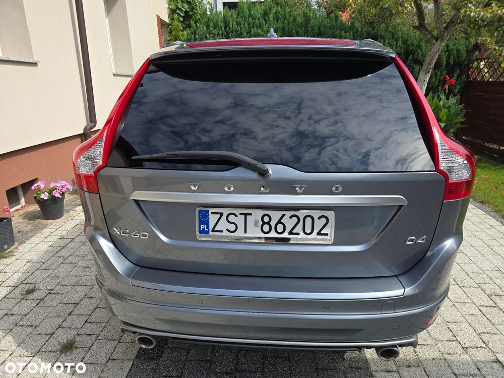 Volvo XC 60 D4 Drive-E R-Design Kinetic - 4