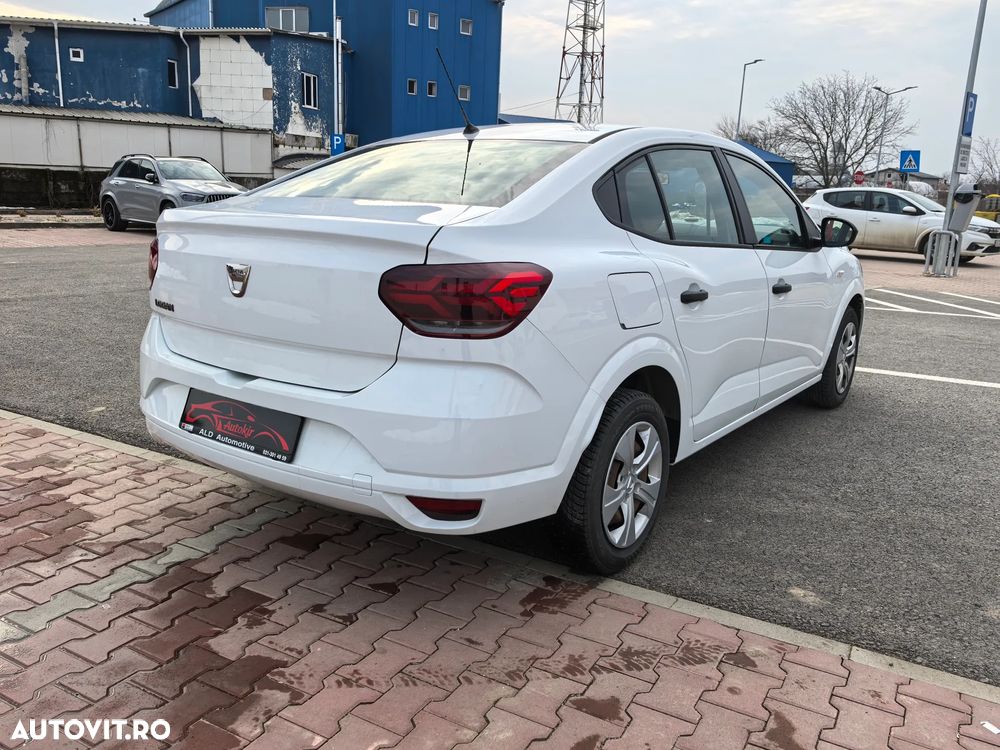 Dacia Logan TCe 90 Essential - 5