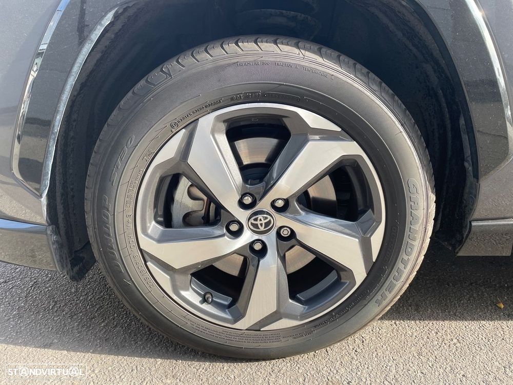 Toyota RAV4 - 16