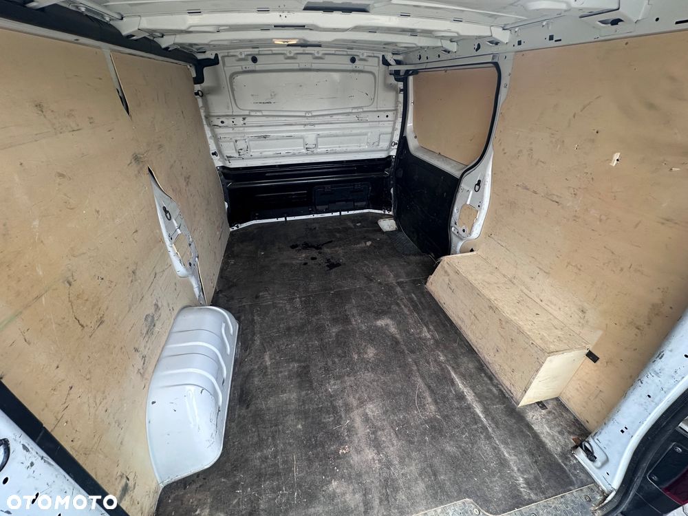 Renault Trafic - 9