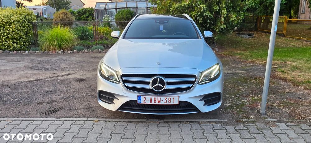 Mercedes-Benz Klasa E 220 d 4-Matic 9G-TRONIC