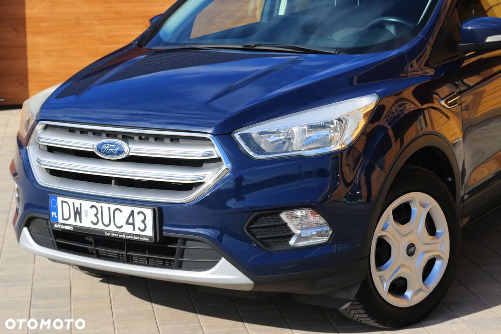 Ford Kuga 1.5 EcoBoost 2x4 Trend - 3