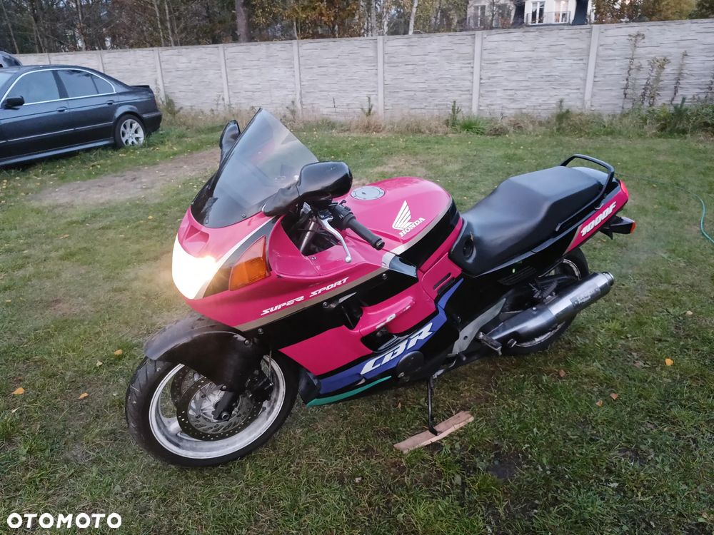 Honda CBR - 2