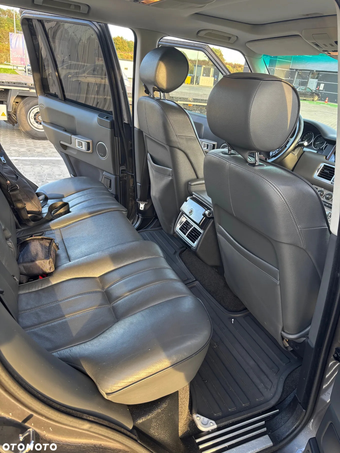 Land Rover Range Rover 3.0TD6 HSE - 13
