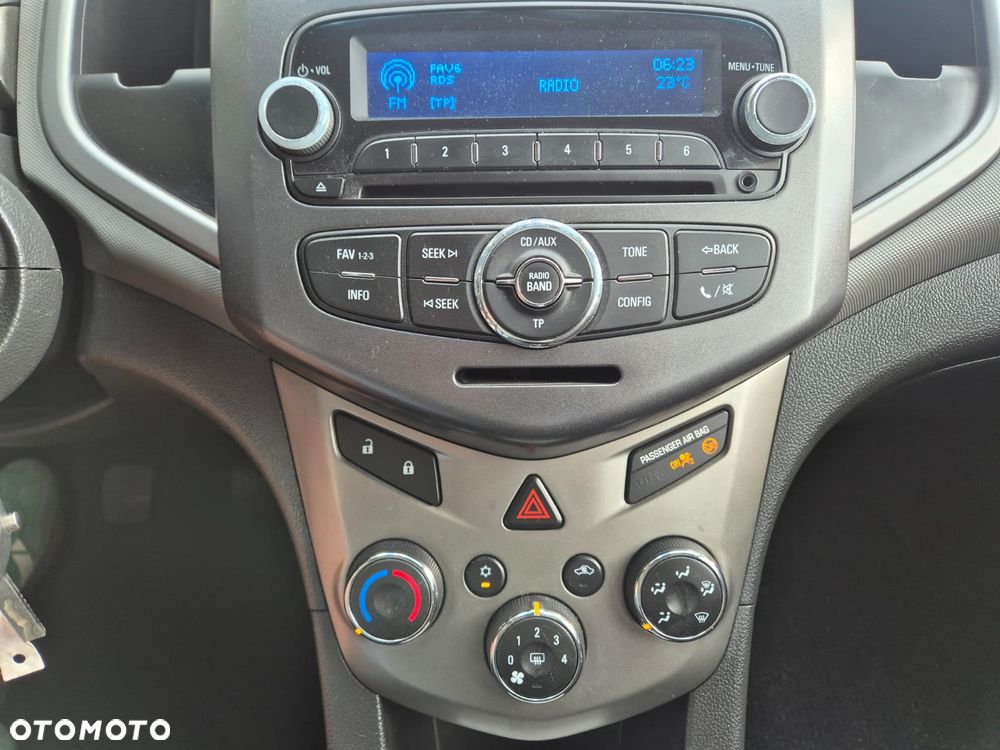Chevrolet Aveo - 16