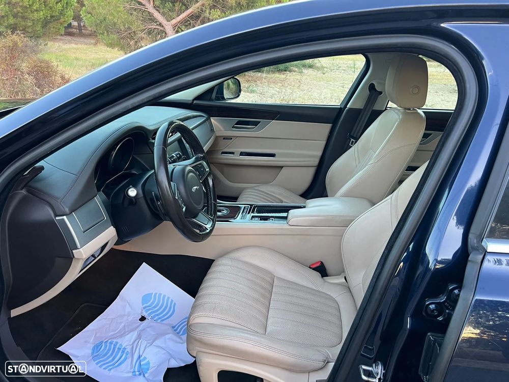 Jaguar XF 2.0 D Prestige Aut. - 17