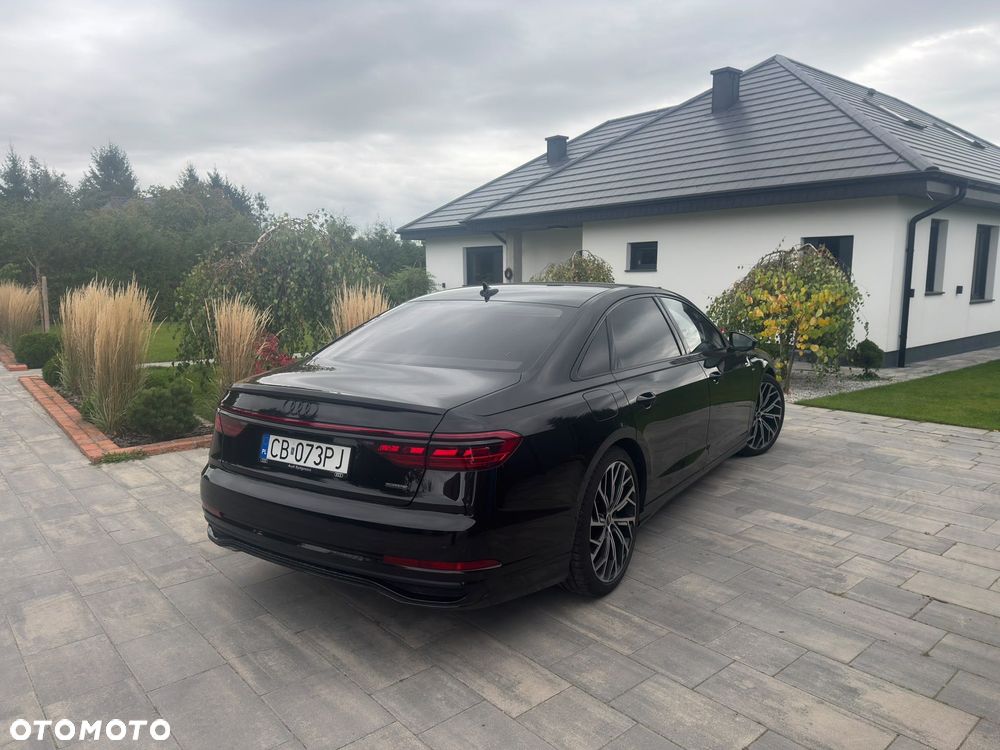Audi A8 - 2