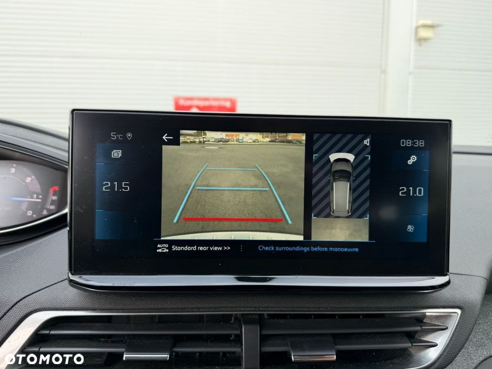 Peugeot 5008 BlueHDi 130 EAT8 Allure - 13