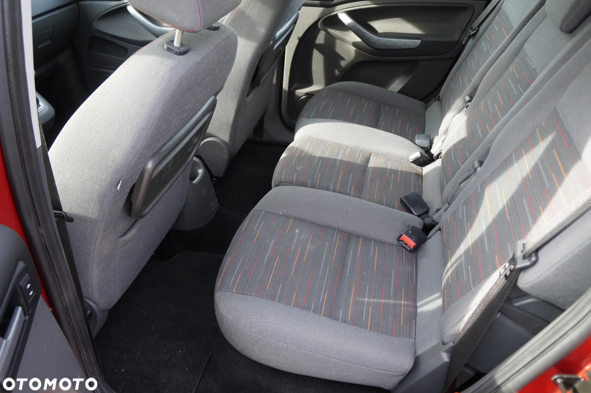 Ford C-MAX - 13