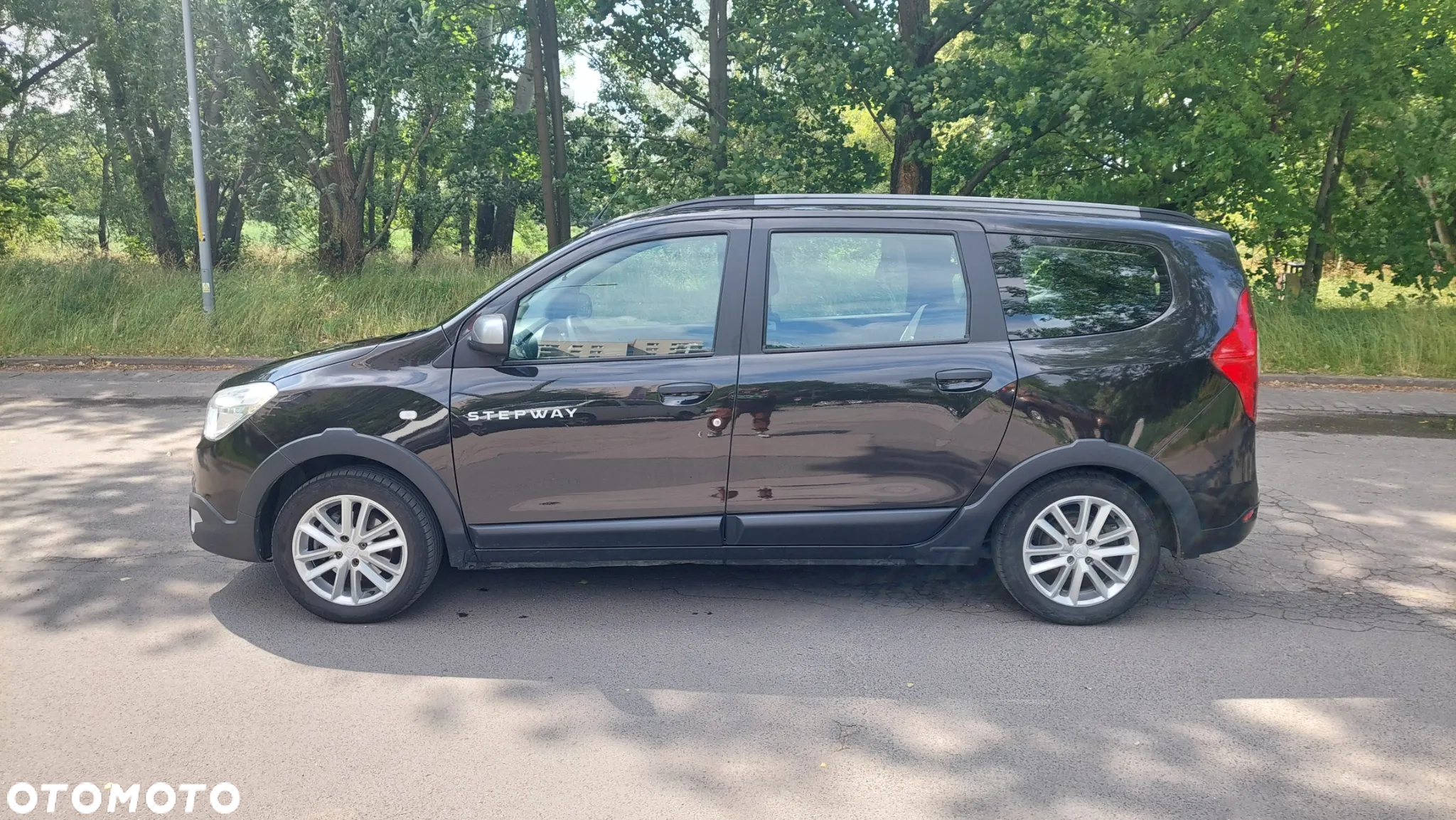 Dacia Lodgy 1.5 Blue dCi Stepway Comfort S&S - 2