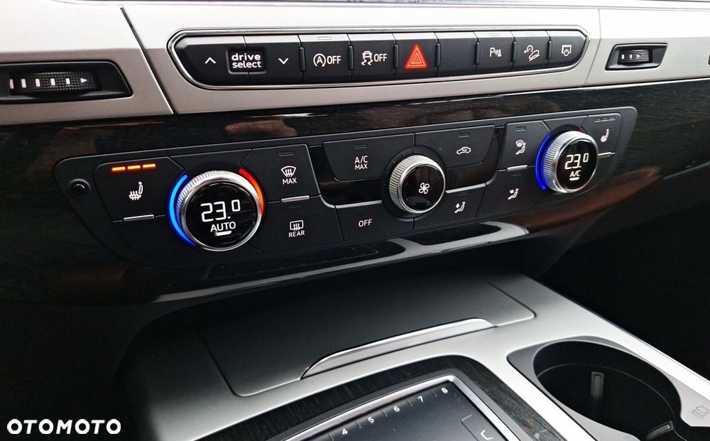 Audi Q7 45 TDI Quattro Tiptronic - 14