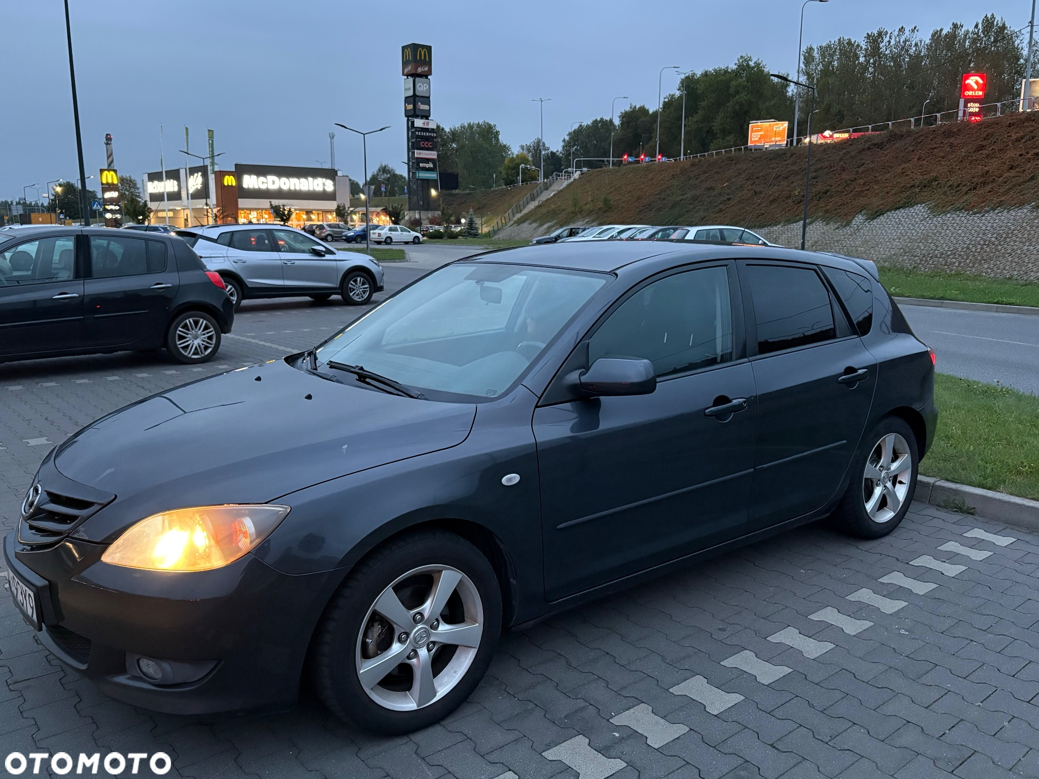 Mazda 3 - 3