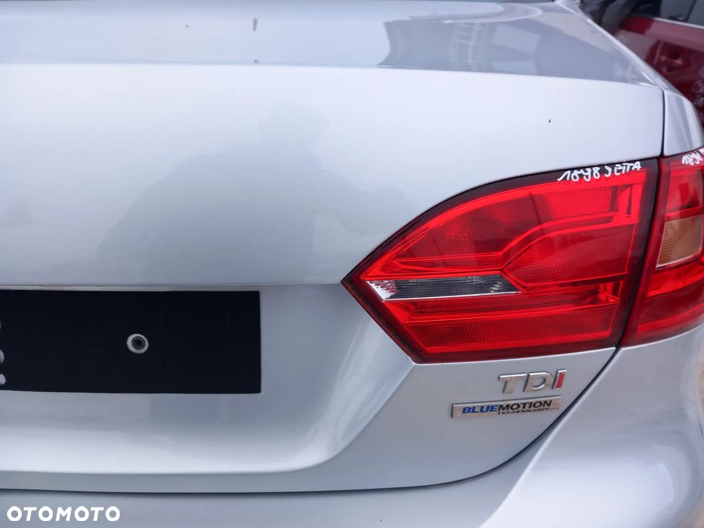 VW JETTA A6 13R KLAPA BAGAŻNIKA TYLNA TYŁ KOLOR: LA7W - 4