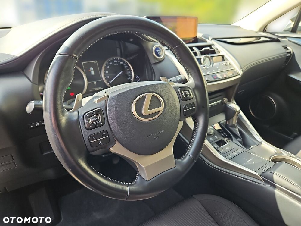 Lexus NX 300h Elegance AWD - 17