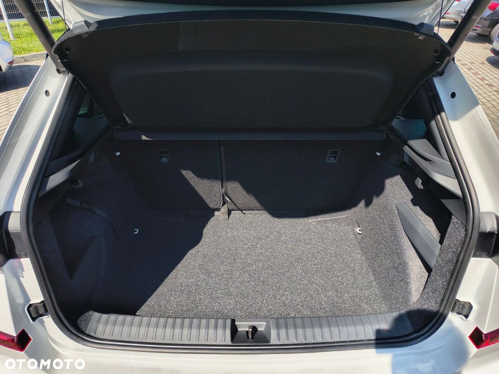 Skoda Kamiq 1.0 TSI Monte Carlo DSG - 9